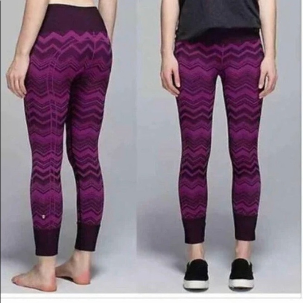 Lululemon leggings heathers regal plum ebb to street pants striped size 4/6?